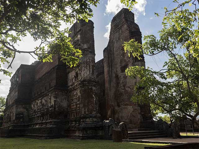 Polonnaruwa ancient city