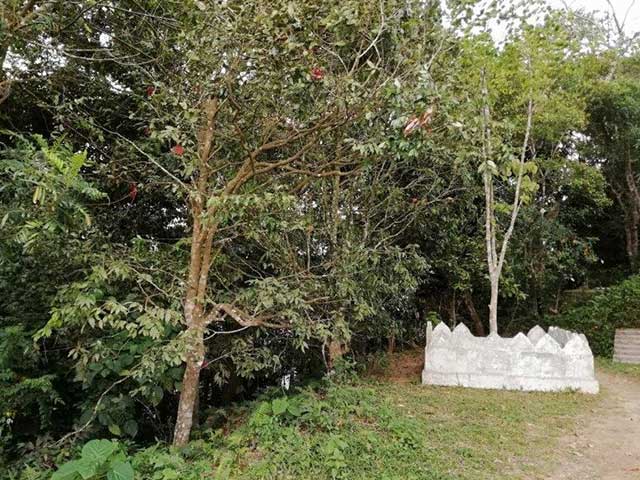 Bible Rock Hike (Bathalegala)