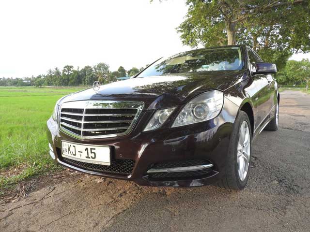 Mercedes Benz E200