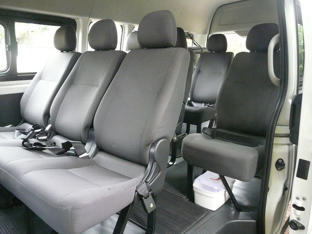 Toyota Hiace 15 Seater